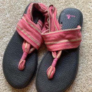 Sanuk sandals